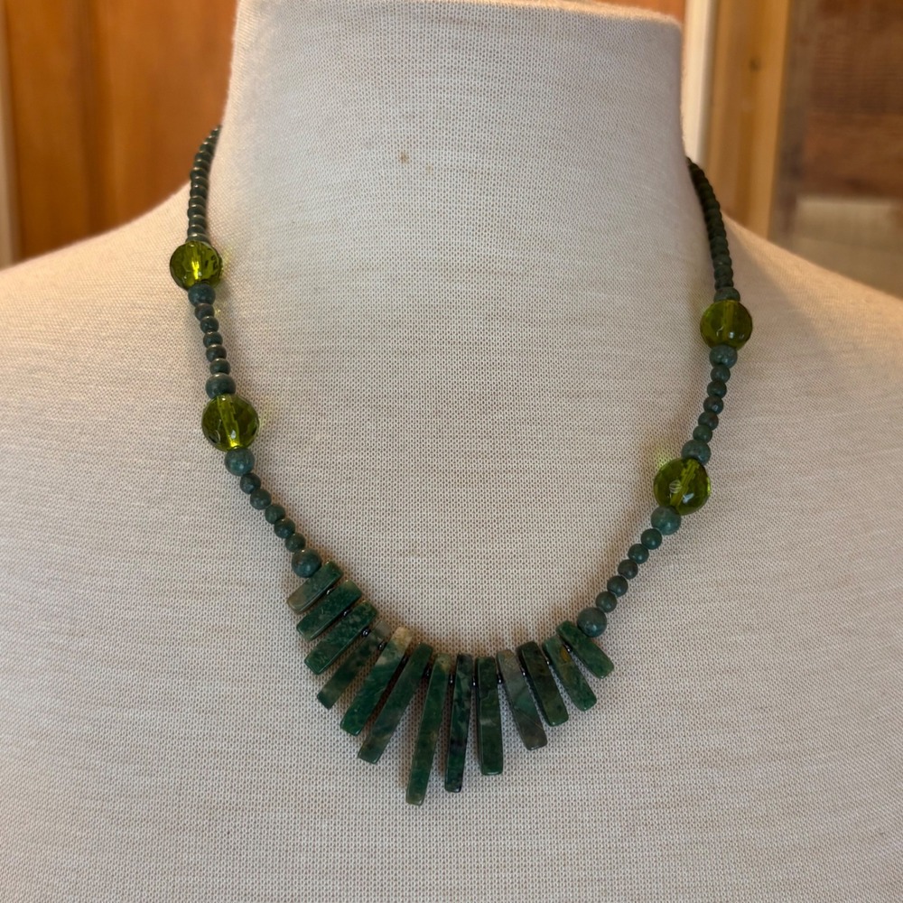 Jade Maya Harper Necklace Graduated Jade Slabs Translucent Green Beads